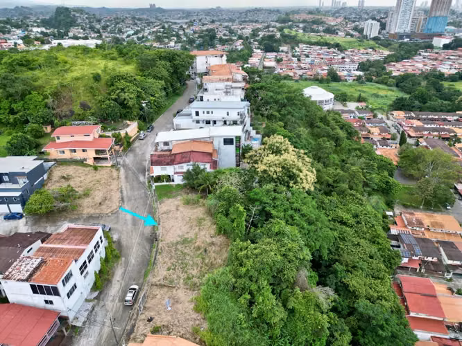 TERRENO EN ALTOS DE SANTA MARÍA EN VENTA