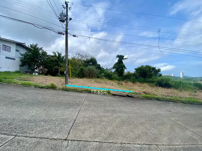 TERRENO EN ALTOS DE SANTA MARÍA EN VENTA