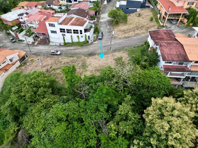 TERRENO EN ALTOS DE SANTA MARÍA EN VENTA
