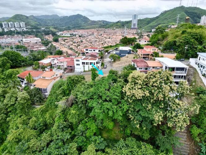 TERRENO EN ALTOS DE SANTA MARÍA EN VENTA