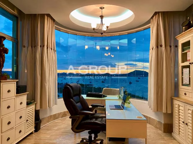 Causeway Towers - Se vende lujoso penthouse