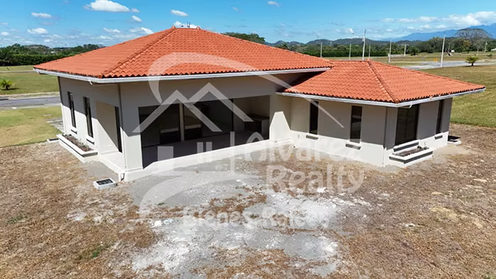 ID# H-0254 Casas nuevas en venta en un residencial exclusivo