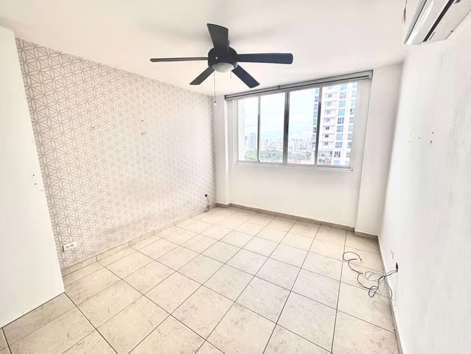 VENDO APARTAMENTO CON EXCELENTE UBICACIÓN