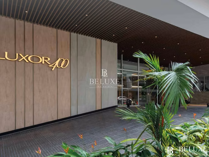 VENDO APARTAMENTO EN EL CANGREJO PH LUXOR 400 (P)
