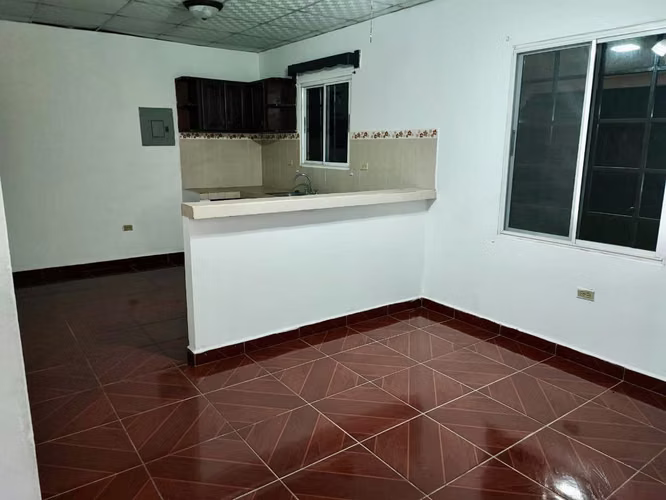 Casa en Chiriqui, Bugaba, 600 mts2 de terreno en San Miguel, via Volcán