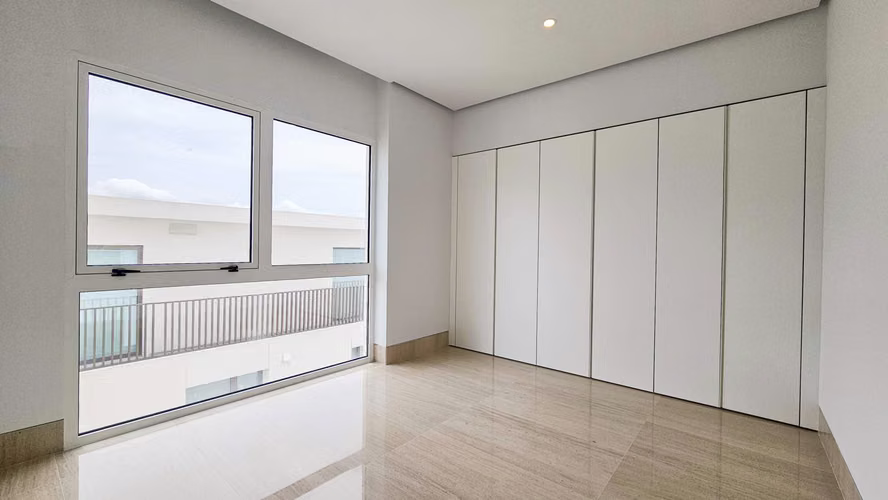 Espectacular penthouse de dos pisos en Ocean Reef - 807 m2
