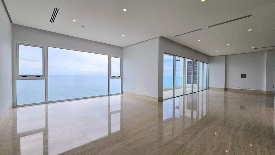 Espectacular penthouse de dos pisos en Ocean Reef - 807 m2
