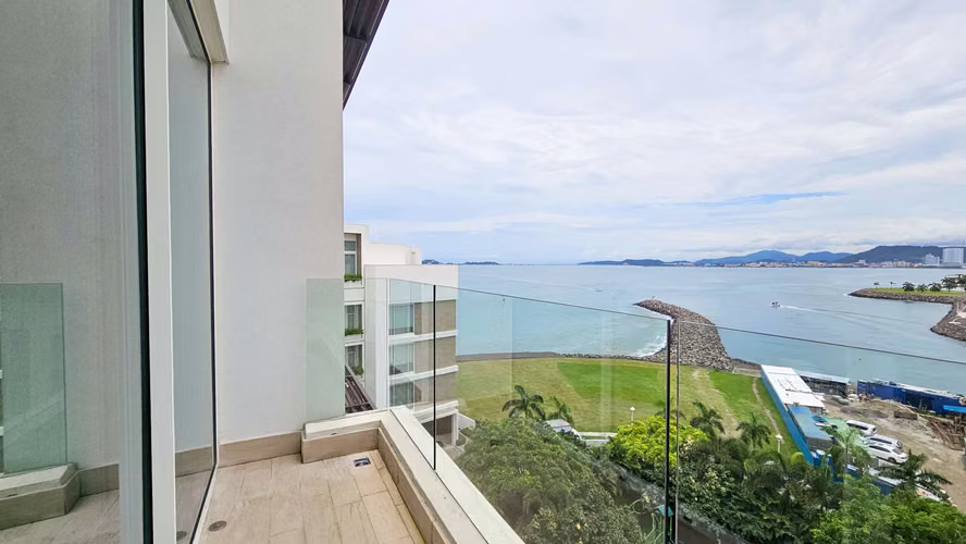 Espectacular penthouse de dos pisos en Ocean Reef - 807 m2