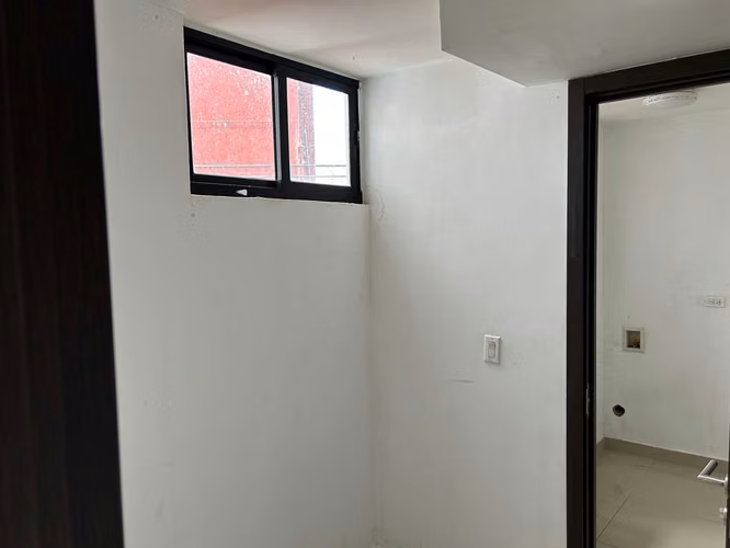 Banco Vende Apartamento en PH Portofino Tower Bethania - Imagen 6