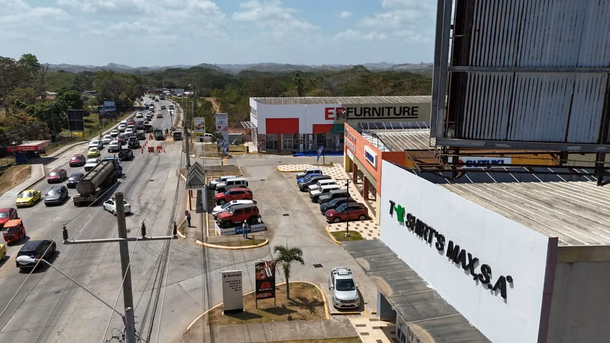 Locales Comerciales alquiler en Chitré, Azuero Center. $10.00/m