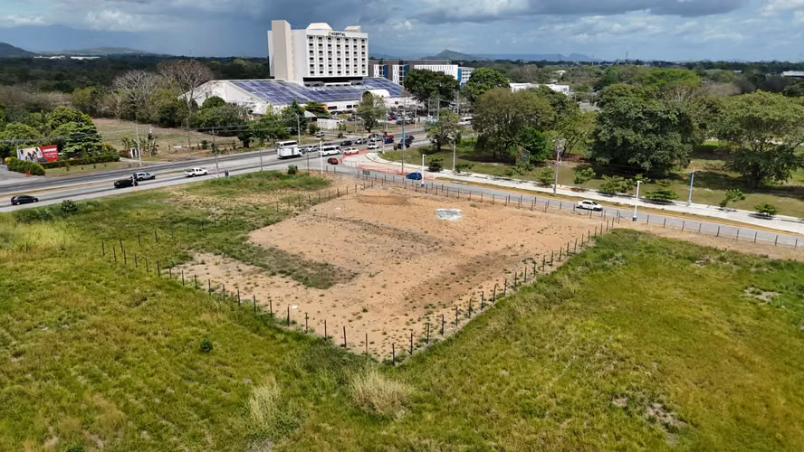 Terreno Comercial para Alquiler en Chiriquí, carreretera Interamericana