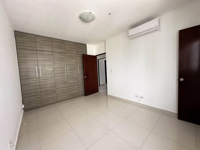Venta de apartamento en Costa del Este - Brisa Marina - Imagen 3