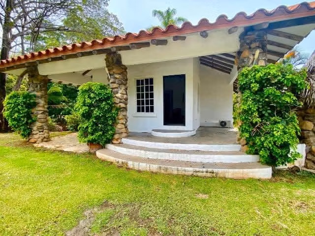 Venta de casa en Punta Barco Resort - Imagen 2