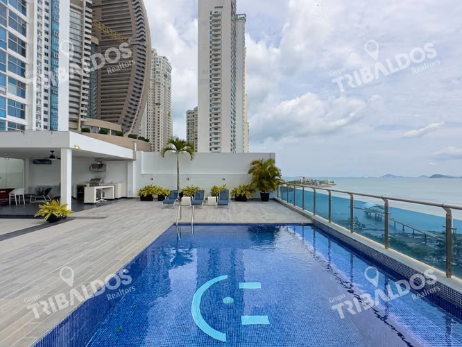 VENTA DE ESPECTACULAR APARTAMENTO REMODELADO CON PISCINA PROPIA  EN P.H. AQUALINA – PUNTA PACIFICA