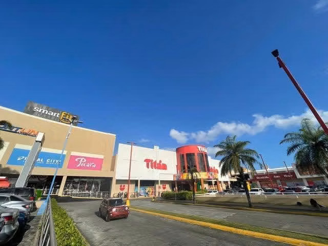 Venta de Local Comercial en Los Andes Mall - Imagen 6