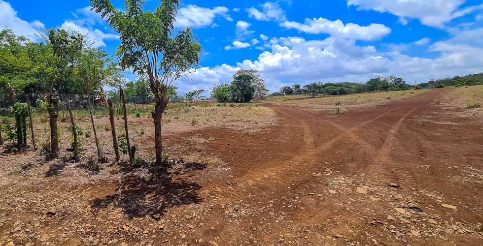 SE VENDE TERRENO EN LA MITRA, PEÑA BLANCA