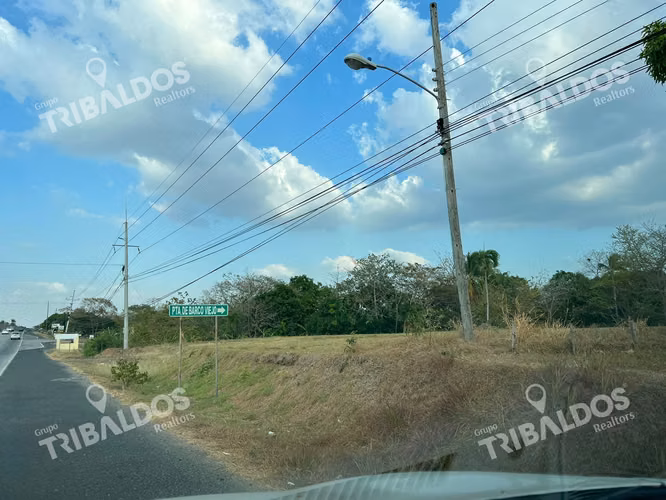 Se alquila terreno frente a la Panamericana en Punta Barco Viejo