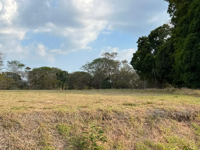 Se alquila terreno frente a la Panamericana en Punta Barco Village