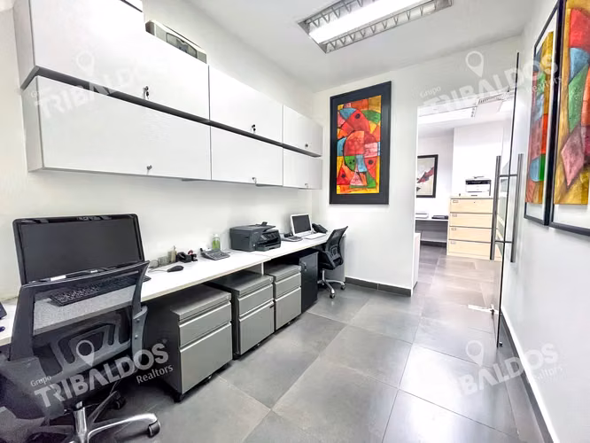SE VENDE OFICINA AMOBLADA EN OFFICE ONE, OBARRIO