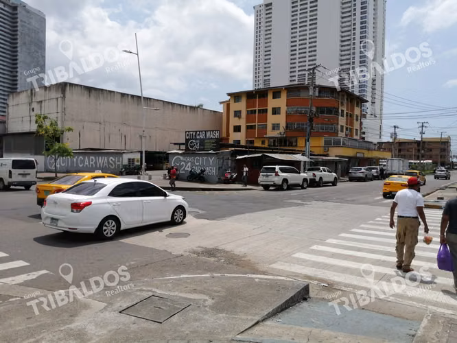 VENTA DE TERRENO EN CALIDONIA