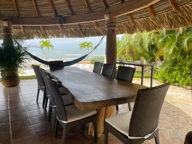 VENTA DE CASA DE PLAYA PUNTA BARCO RESORT - Imagen 2