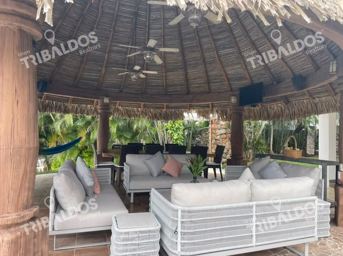 VENTA DE CASA DE PLAYA PUNTA BARCO RESORT