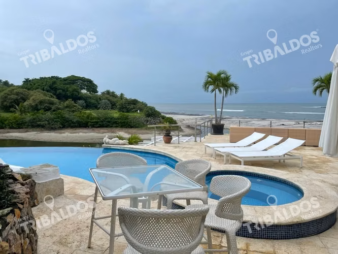 VENTA DE CASA DE PLAYA PUNTA BARCO RESORT