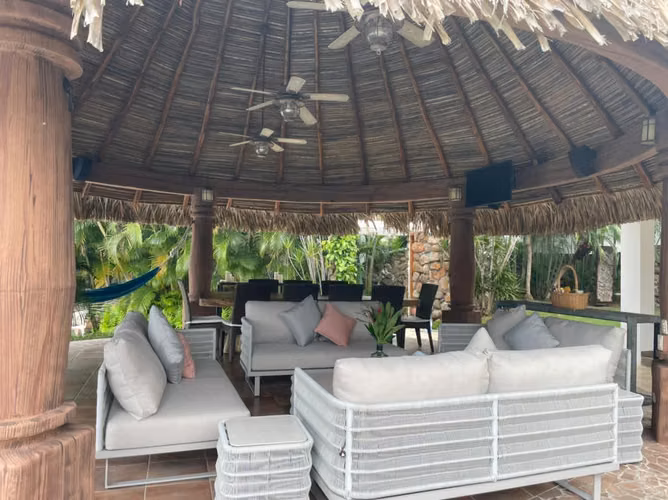 VENTA DE CASA DE PLAYA PUNTA BARCO RESORT - Imagen 3