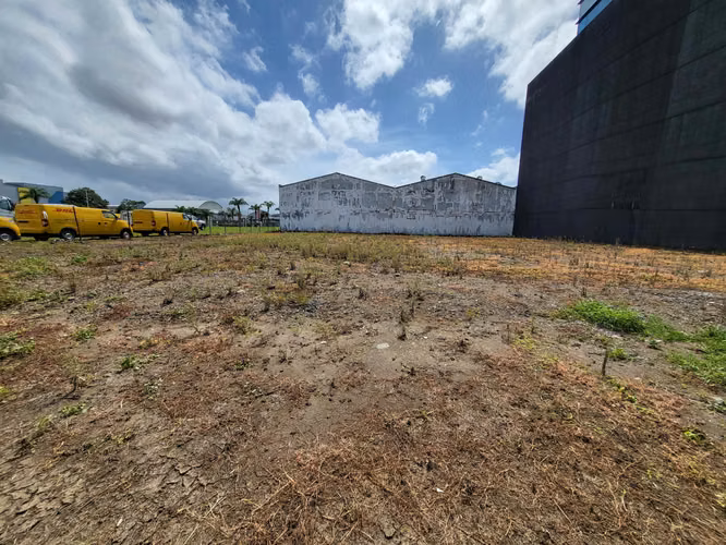 VENTA DE TERRENO EN SANTA MARIA BUSINESS DISTRICT EXCELENTE PRECIO