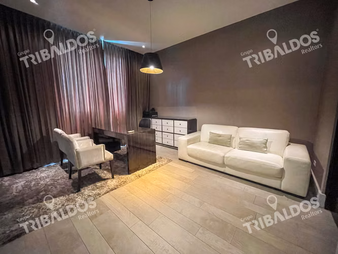 Venta de Casa  en Altos del Golf