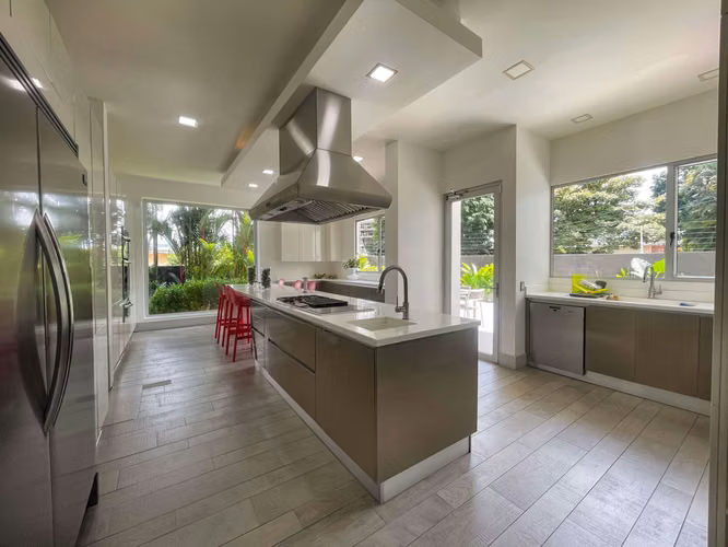 Venta de Casa  en Altos del Golf