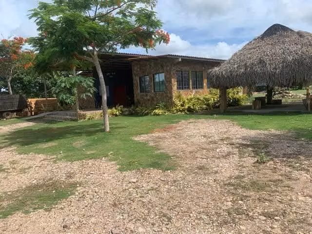 Venta de Terreno en Santa Clara con 90m frente a la Vía Interamericana