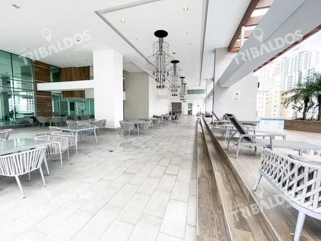 Venta de Apartamento en Condado Gardens