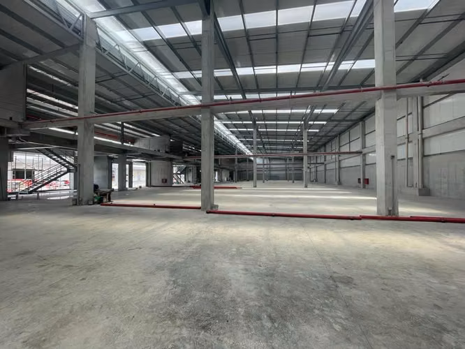 Venta/Alquiler de Bodega en Zona Uno - Imagen 6