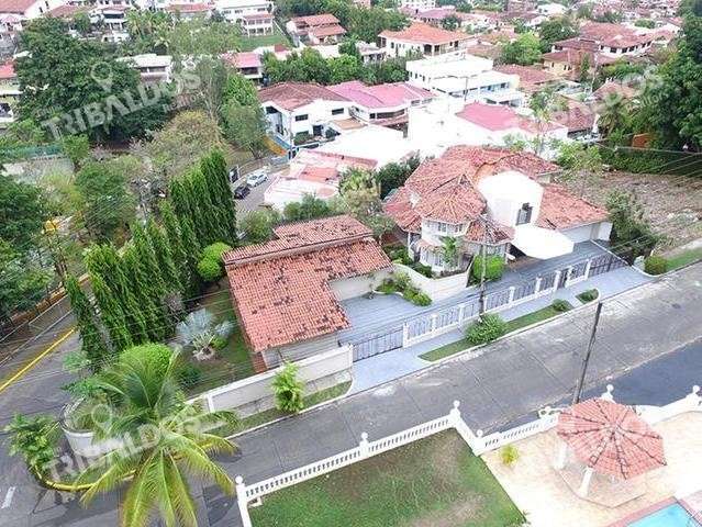 VENTA DE CASA EN DOS MARES CON PISCINA, EXCELENTE UBICACIÓN - Imagen 9
