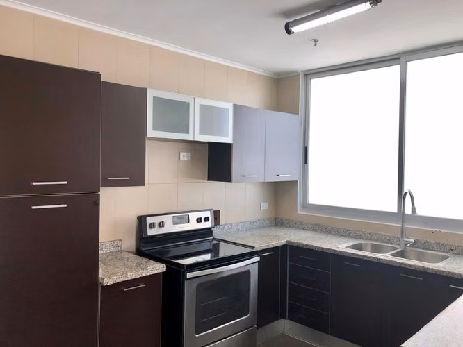 VENTA DE APARTAMENTO EN PH LATITUDE, EN COSTA DEL ESTE - Imagen 4