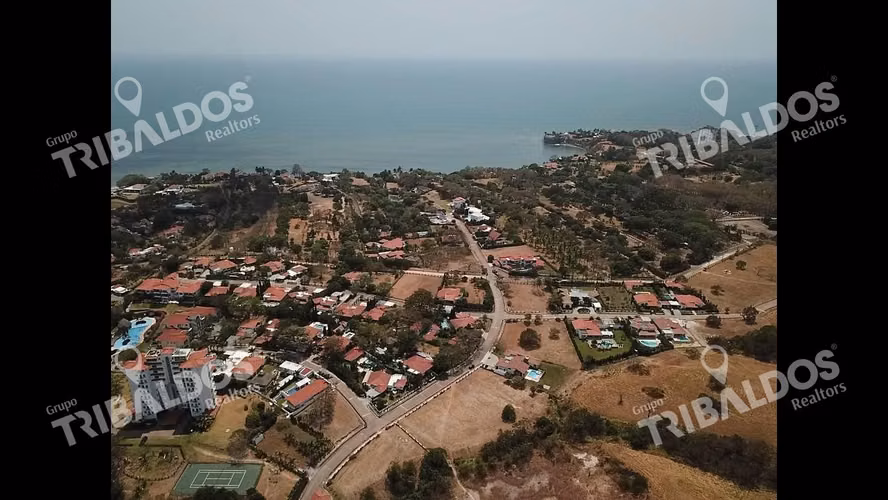 VENTA TERRENO EN PUNTA BARCO VILLAGE