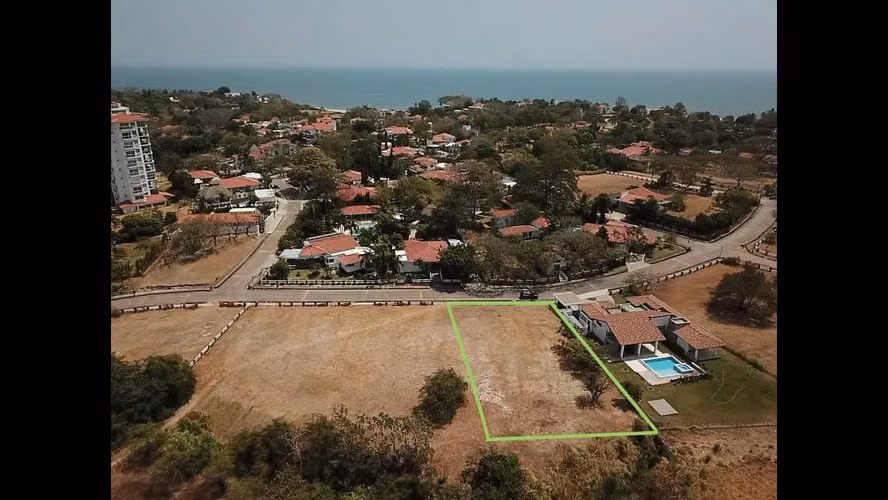 VENTA TERRENO EN PUNTA BARCO VILLAGE