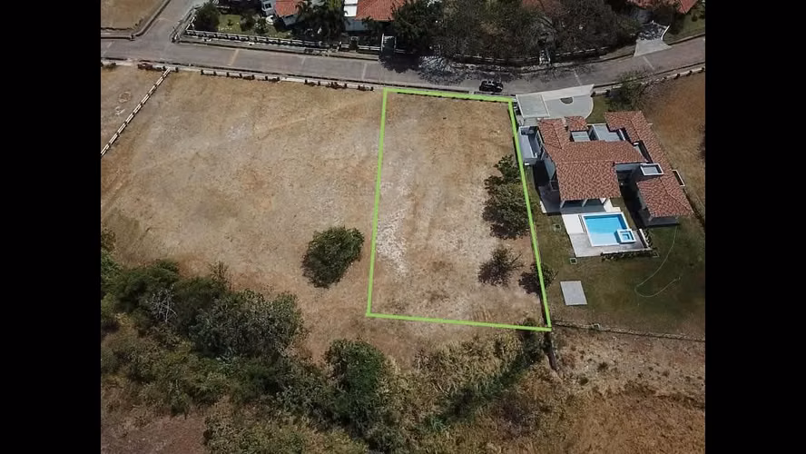 VENTA TERRENO EN PUNTA BARCO VILLAGE