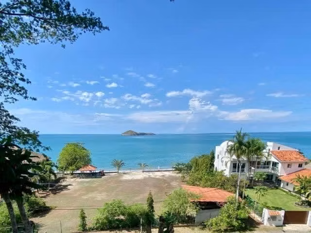Venta de terreno en Santa Clara con vista al mar