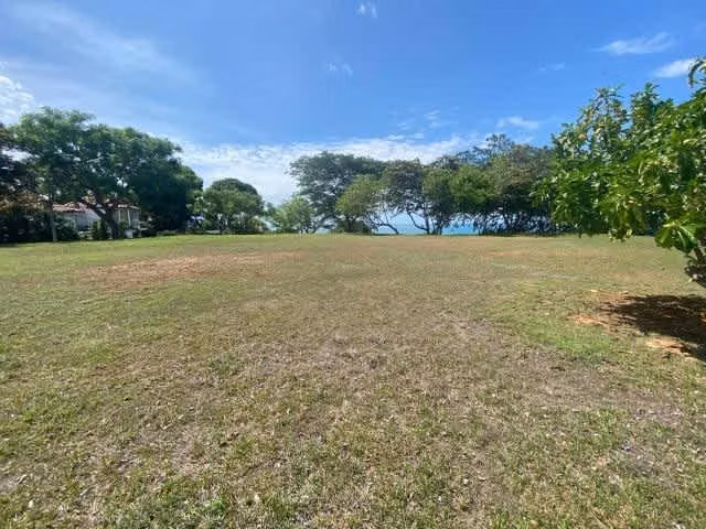 Venta de terreno en Santa Clara con vista al mar