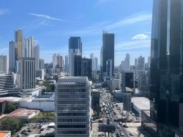 Venta de oficina en Revolution Tower