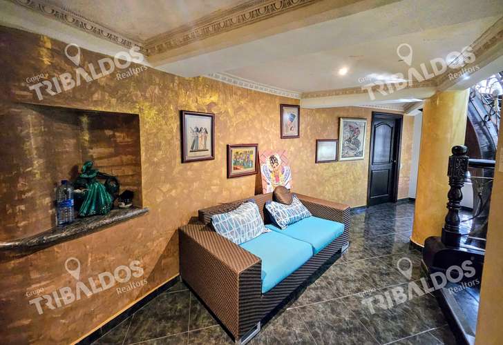 VENTA DE AMPLIA CASA EN ALBROOK - Imagen 7
