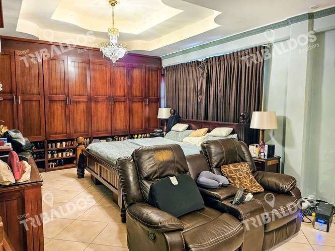 VENTA DE AMPLIA CASA EN ALBROOK - Imagen 15