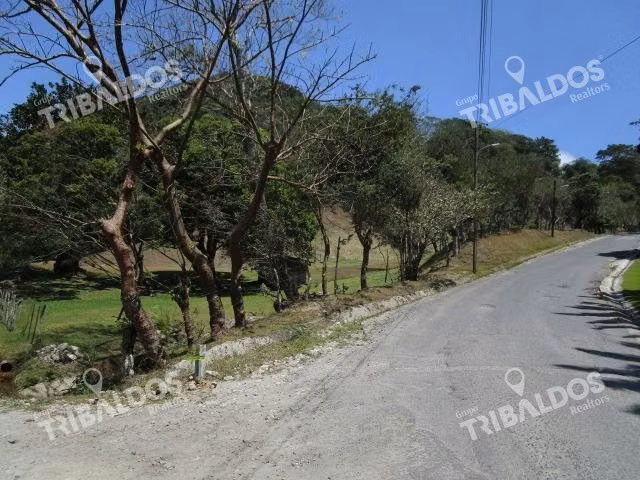 Venta de Terreno en Los Llanitos, en El Valle de Anton