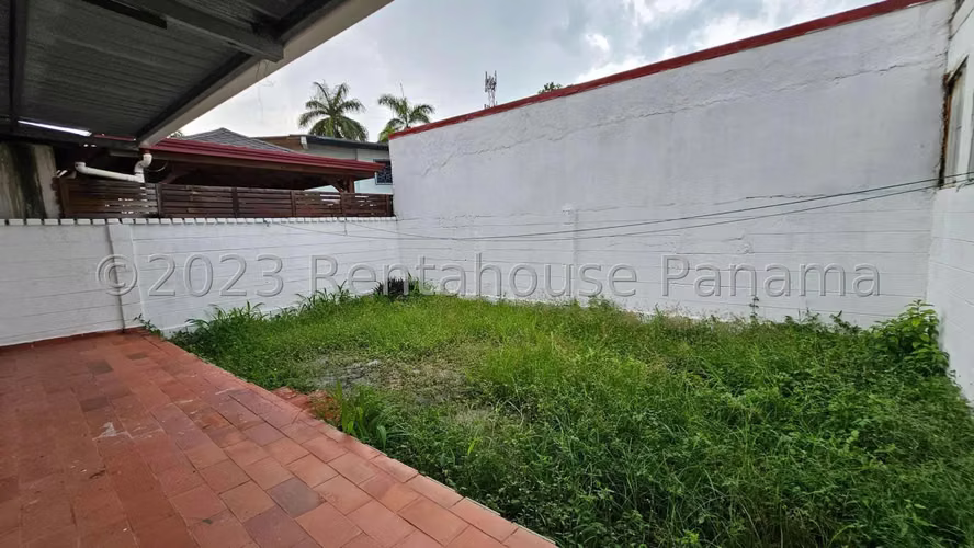 Venta de Casa Confortable en Marcasa, Río Abajo 25-4159GG