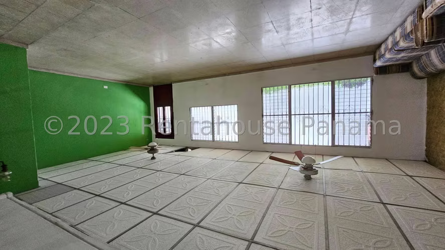 Venta de Casa Confortable en Marcasa, Río Abajo 25-4159GG