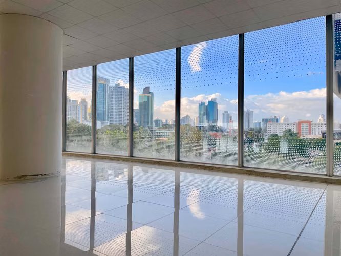Piso de Oficinas en Punta Pacífica - 830 m2 - Oceania Business Plaza