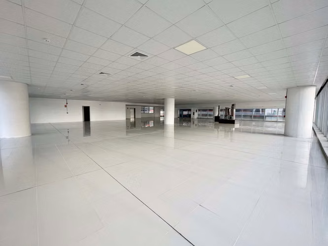 Piso de Oficinas en Punta Pacífica - 830 m2 - Oceania Business Plaza