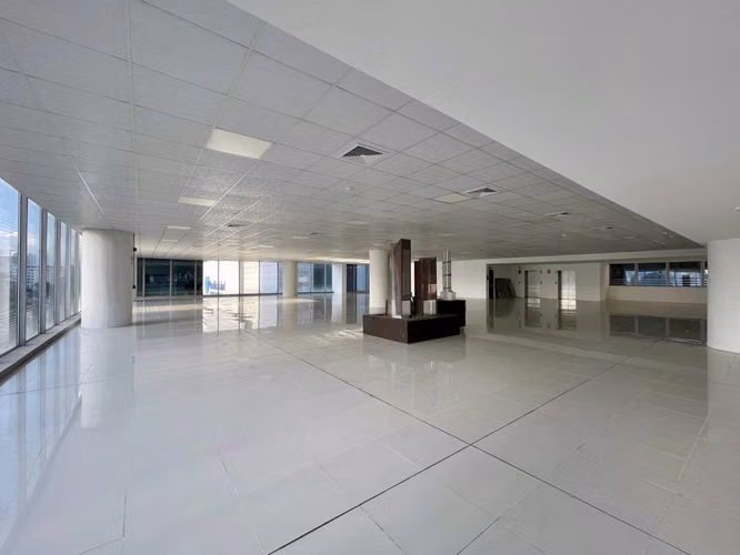 Piso de Oficinas en Punta Pacífica - 830 m2 - Oceania Business Plaza